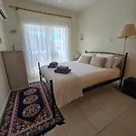 Emily's Sun Escape Apartment Peyia