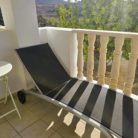 Emily's Sun Escape * Peyia